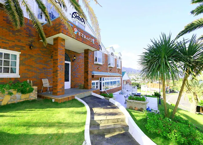 ペンション百万本のバラ "A Million Roses" Hotel Shimoda 