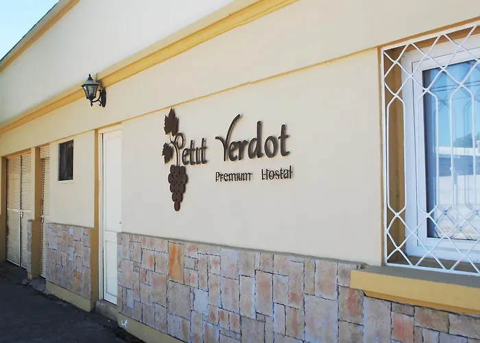 Hostal Petit Verdot Santa Cruz