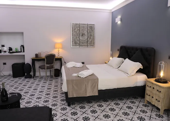 Domus Centro Tropea Hotel