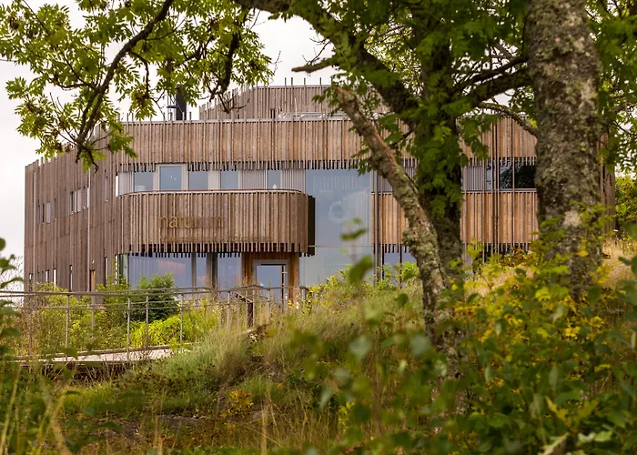 Naturum Vaenerskaergarden - Victoriahuset Lidkoping