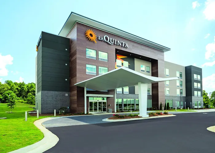 La Quinta By Wyndham Opelika Auburn Hotel