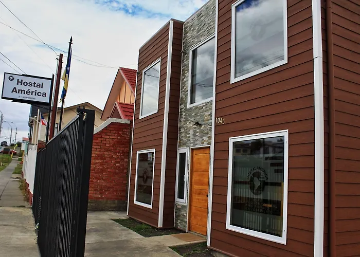 Hostal America En Puerto Natales