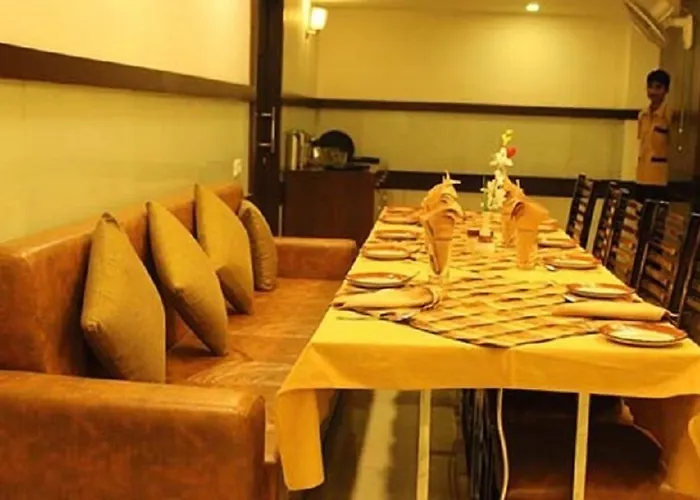 Hotel Grand Meridian Katni