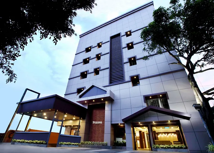 Prayana Hotels Kochi