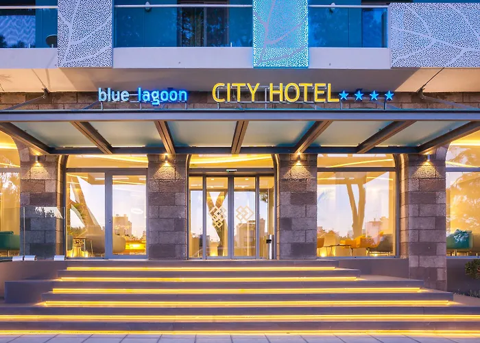 Blue Lagoon City Hotel İstanköy
