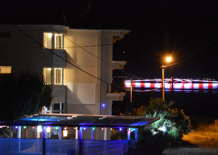 Cunda Efsane Hotel Ayvalı