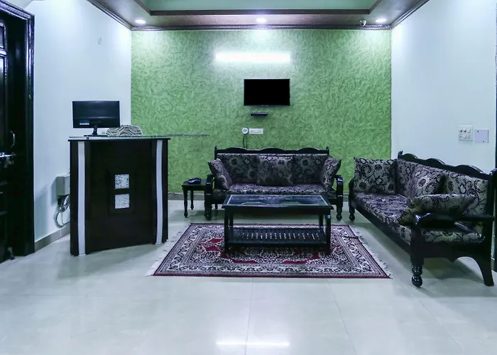 Royal Suites By Park Tree, Kasauli
