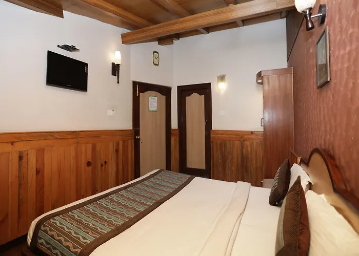 Oyo 12721 Vansh Regency Nainital