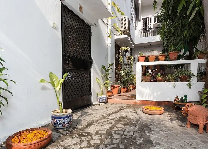 Eleven Hotel New Delhi