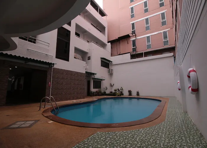 Taj Phuket Inn Patong