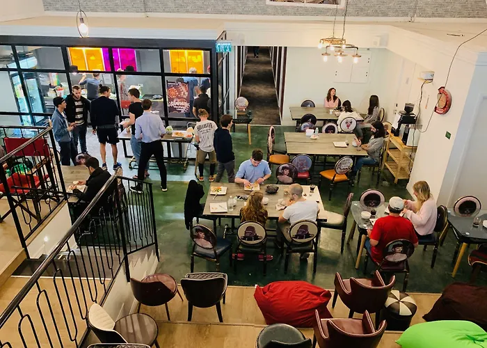 Cinema Hostel Jerusalem