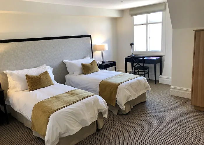The National Hotel Fremantle