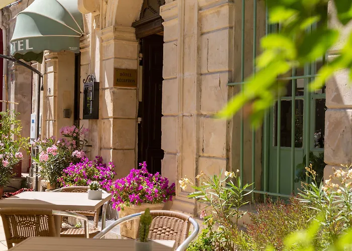 Hôtel Le Relais de Poste Arles Centre Historique