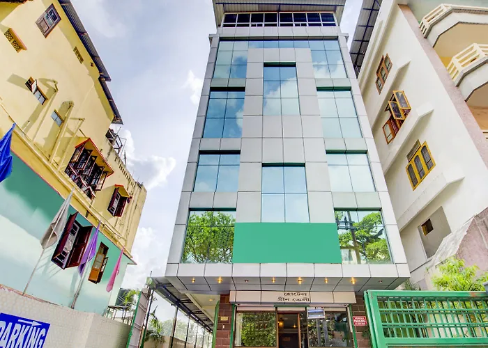 Oyo 3356 Hotel Green Valley Guwahati