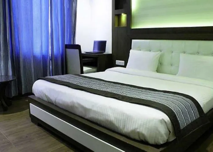 Hotel Opulence Pathankot