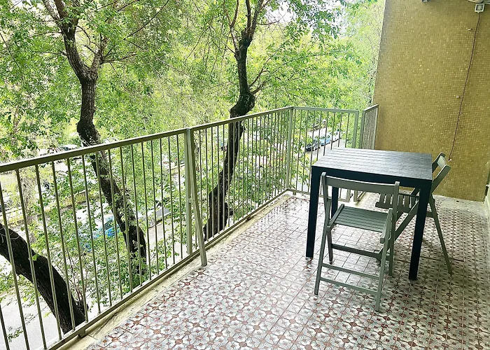 A Quattro Passi Da Otel Roma