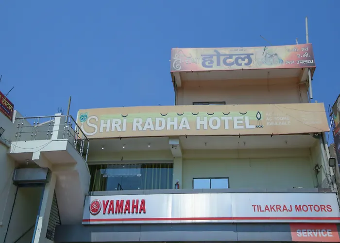 Oyo 12407 Hotel Shri Radha Isbt Jabalpur
