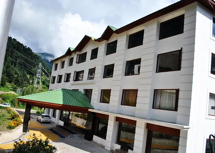 Hotel Natraj International Patnitop