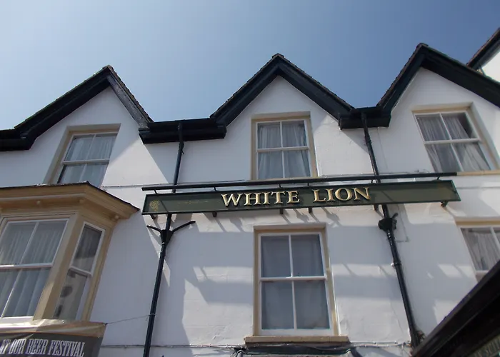 The White Lion Hotel Machynlleth