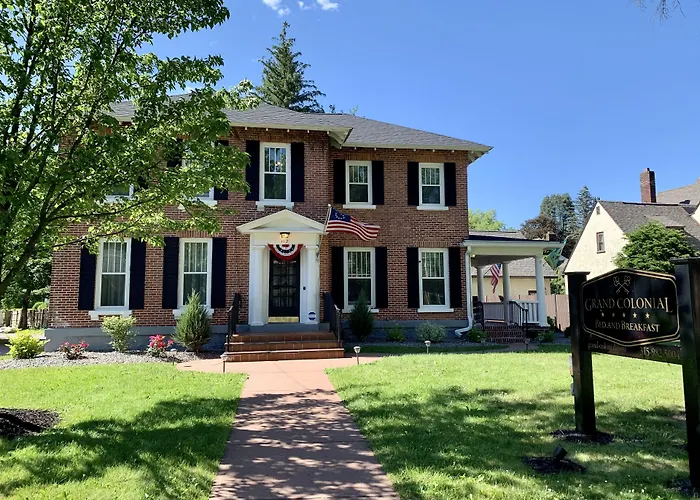 Grand Colonial Bed And Breakfast Herkimer