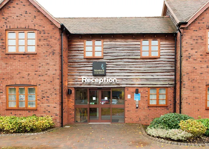 Meadow Farm Redditch By Marstons Inns