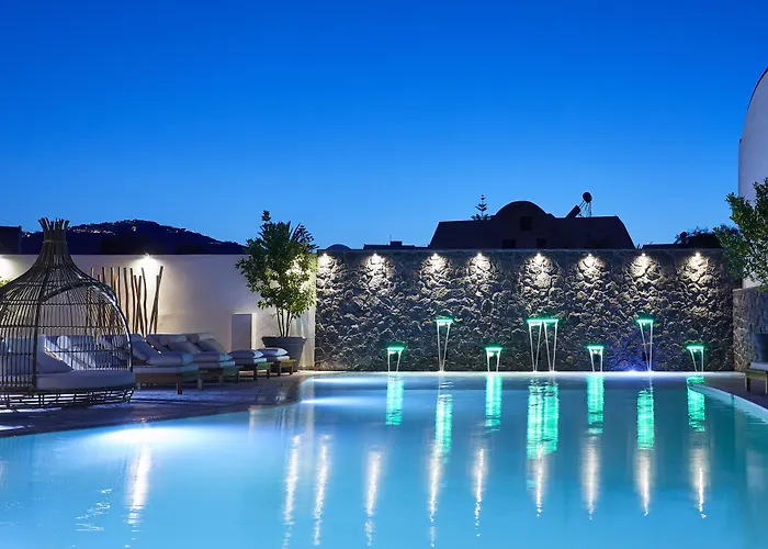 Amara Suites Santorini Kamari 