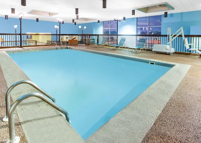 Days Inn & Suites By Wyndham Grand Rapids Near Downtown Wyoming