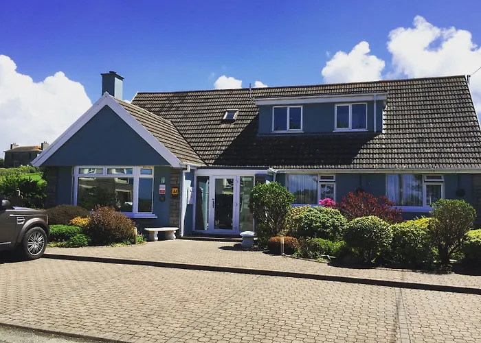Ramsey House - Luxury Licensed B&B - Parking And Guest Lounge St. Davids 
