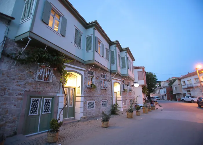 Podemos Otel Ayvalı