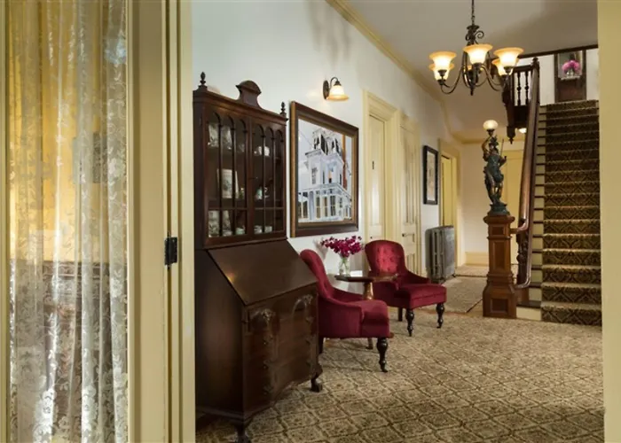 Rockland Talbot House Bed & Breakfast