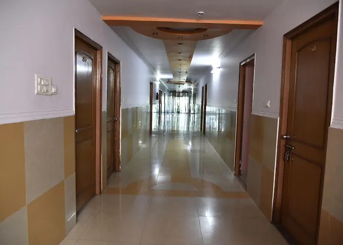 Hotel Galaxy International Lucknow