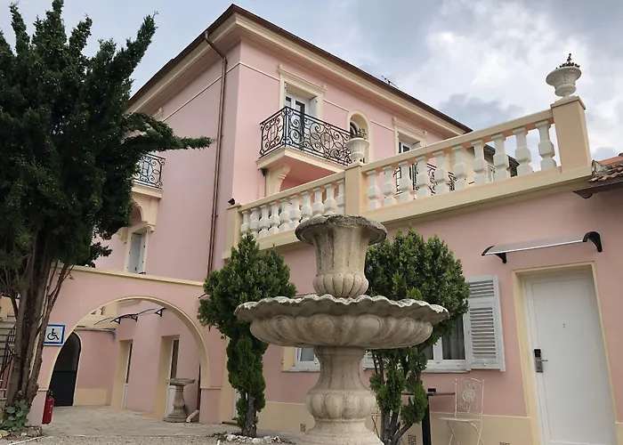 Hotel Le Vauban à Villefranche-sur-Mer