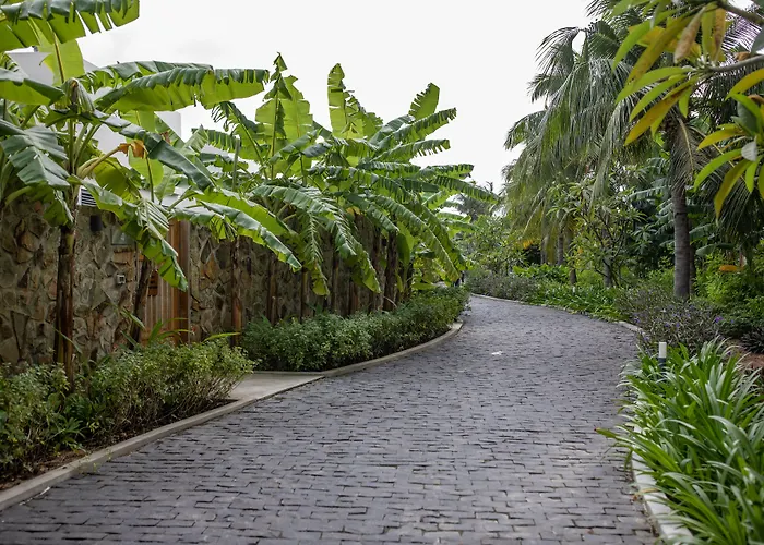 Que Toi Village Resort Phu Yen Song Cau