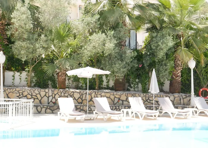 Nefis Hotel Oeluedeniz Cedit