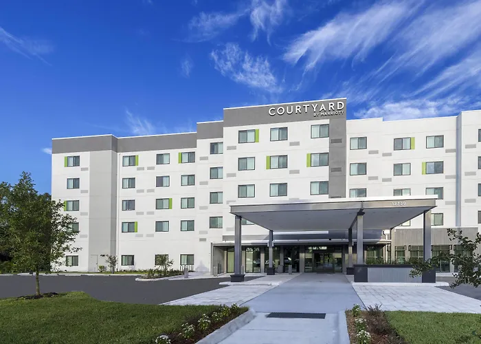 Courtyard By Marriott Tampa Northwest/Veterans Expressway Hotel West Chase