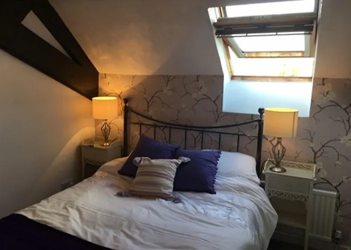 Stoneleigh Barn Bed And Breakfast Sherborne 