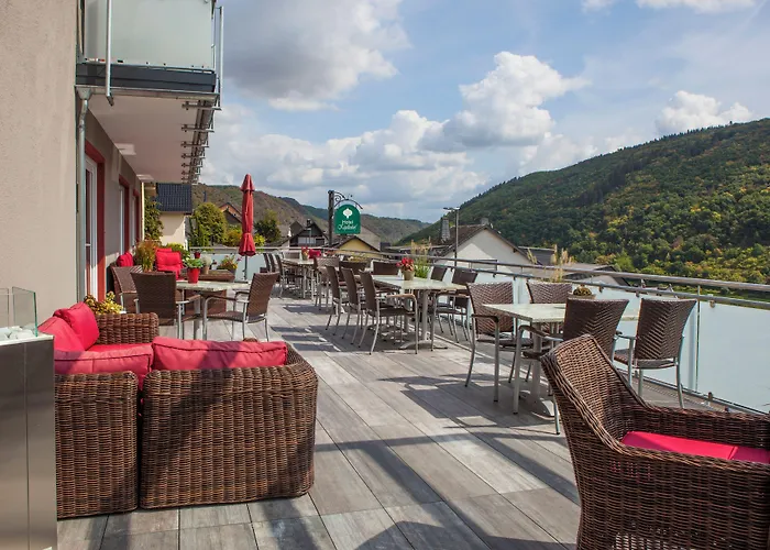 Hotel-Restaurant-Weingut Kapellenhof Klotten