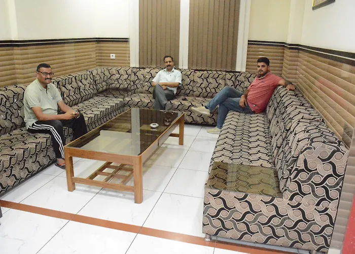 Hotel Ambassador Katra
