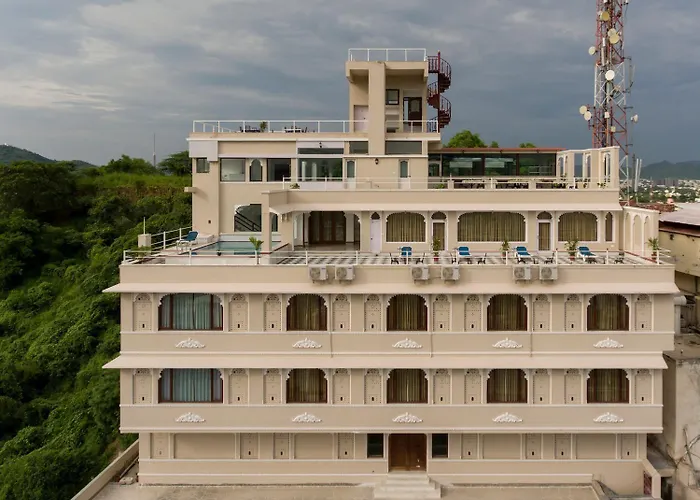 Hotel Raj Kuber Udaipur