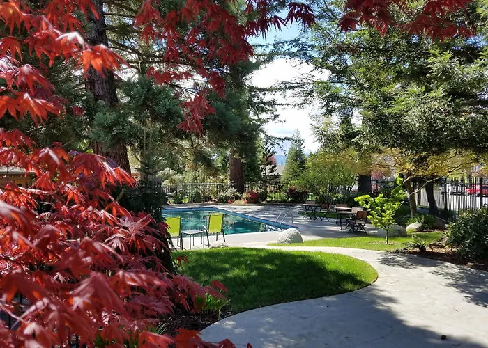 Redwood Hyperion Suites Grants Pass