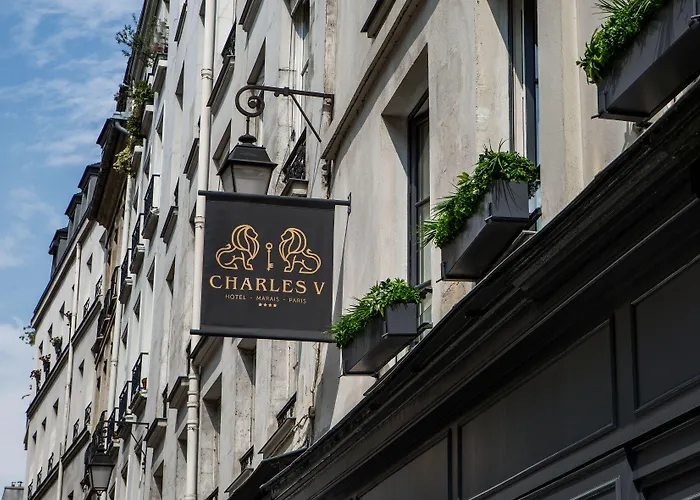Hotel Charles V Paris