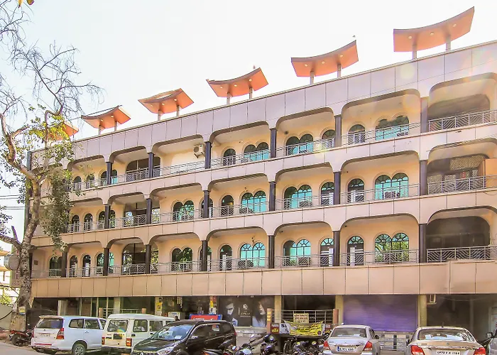 Capital O 12244 Hotel Jk Palace Prayagraj