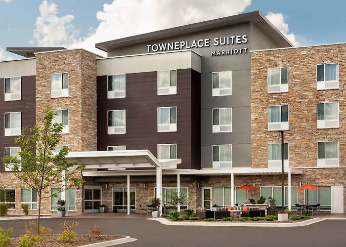 Towneplace Suites By Marriott Milwaukee Grafton