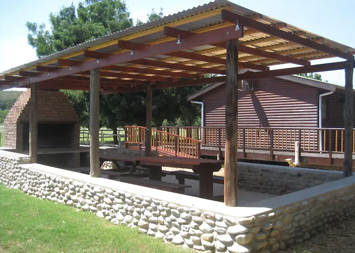 Blue Mountain Farm Lodge, Cabins & Cottages Swellendam