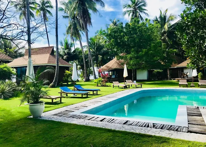 Dolarog Beach Resort El Nido