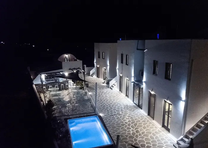 Sun Springs Suites Kamári