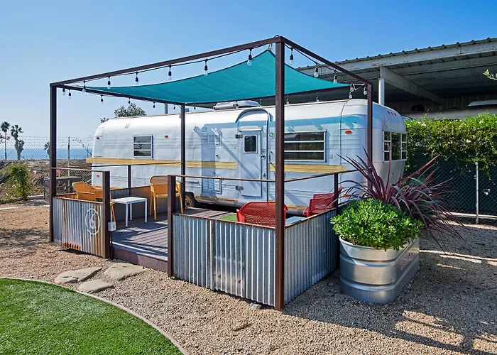 Waypoint Ventura Hotel