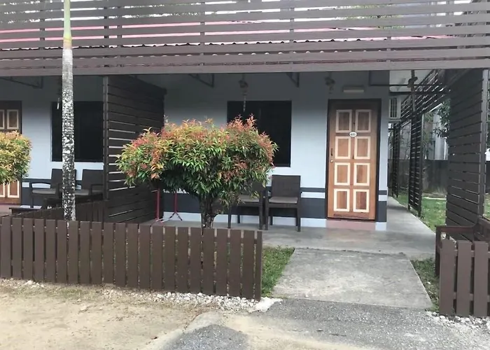 Adina Drive In Motel - Self Service Units Available Pantai Cenang 