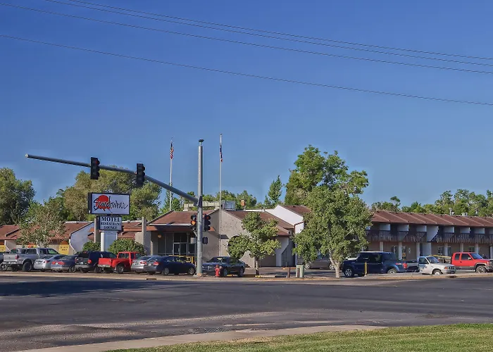 Sundowner Station Hotel Riverton