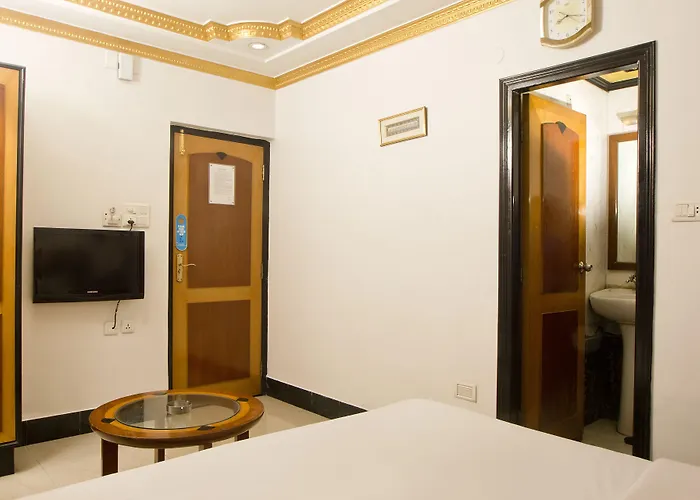 Hotel White House Calcuta